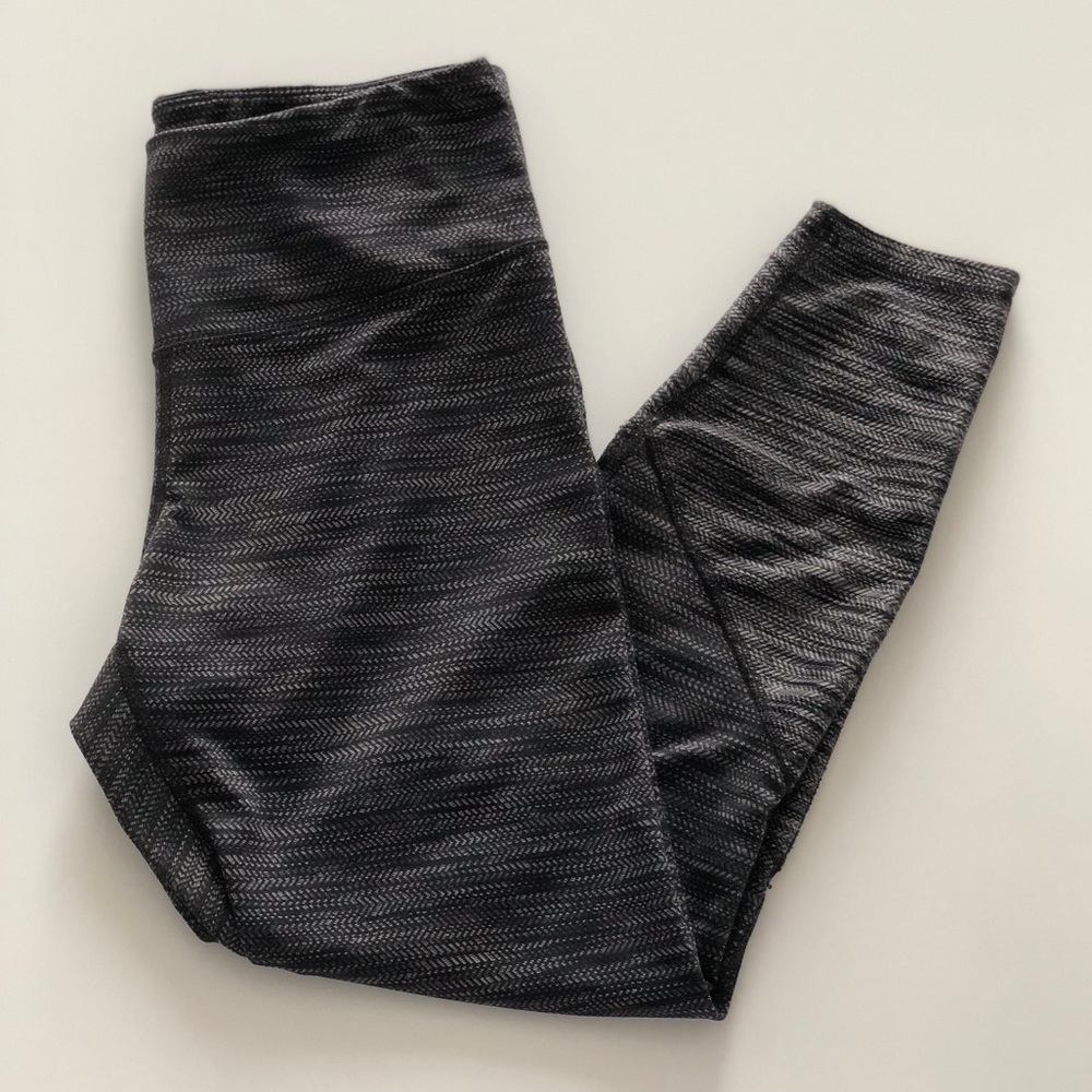 Old Navy Active Cropped Leggings